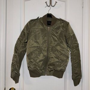 Aritzia Talula Bomber Jacket